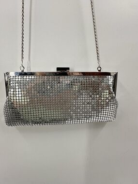 La Regale Silver Metal Mesh Chain Strap Clutch Evening Bag Cocktail Wedding Prom
